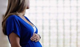 Vì sao phụ nữ mang thai và sinh đẻ dễ bị ốm?